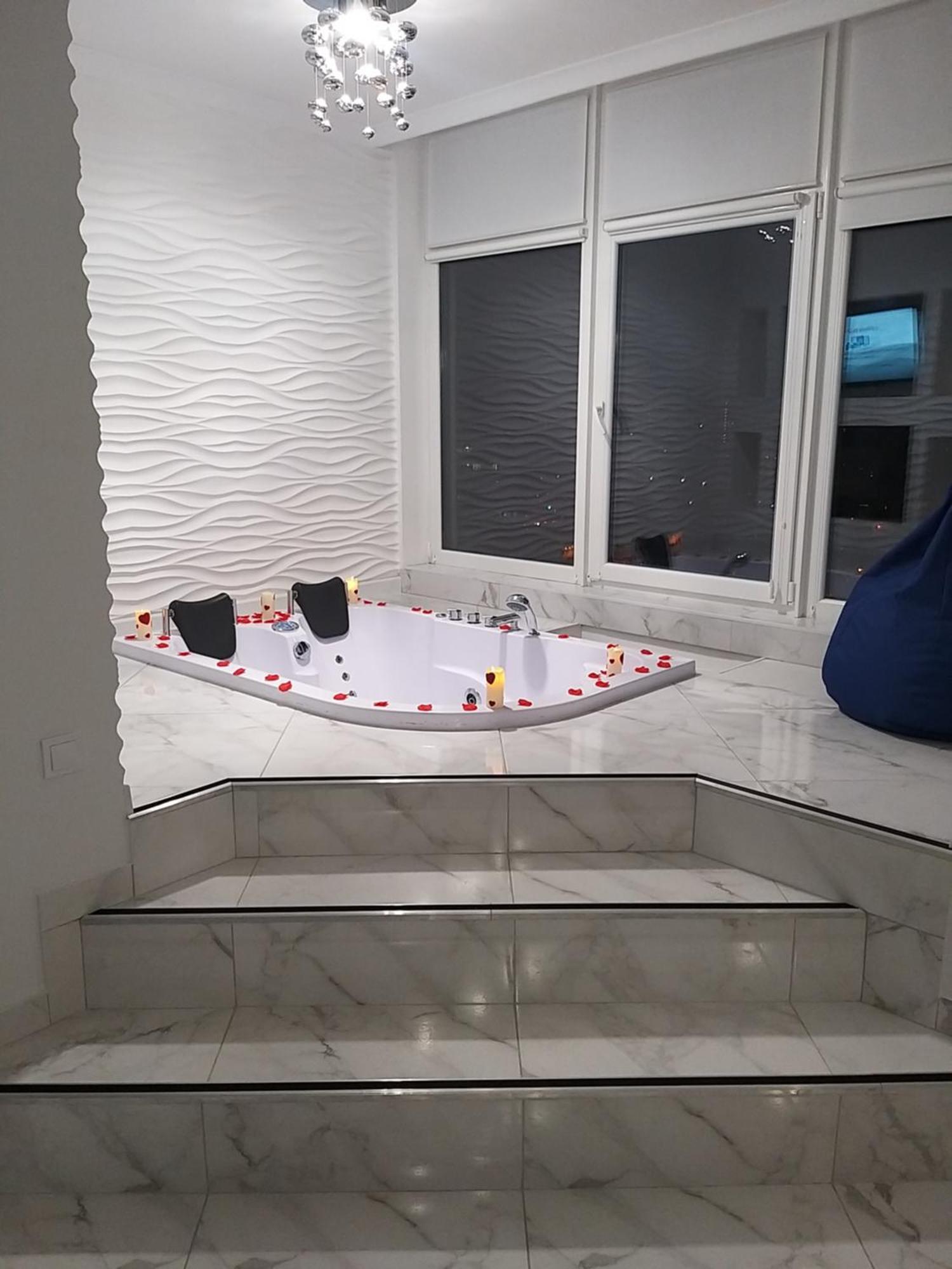M&P Vip Appartments In Arkadia Odesa Habitación foto