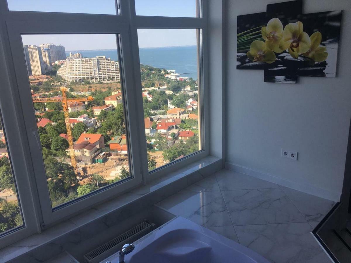 M&P Vip Appartments In Arkadia Odesa Exterior foto