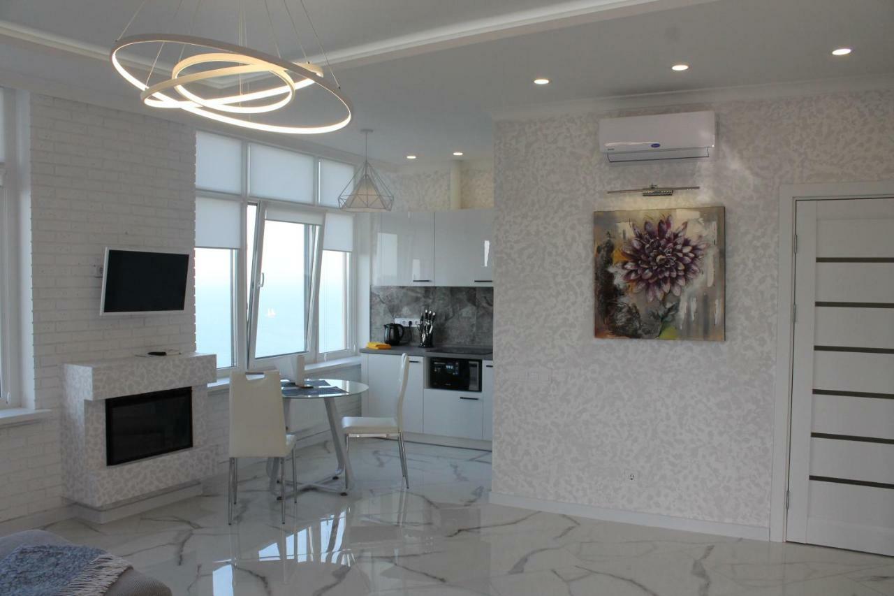 M&P Vip Appartments In Arkadia Odesa Exterior foto