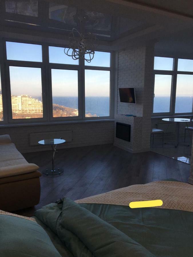 M&P Vip Appartments In Arkadia Odesa Exterior foto