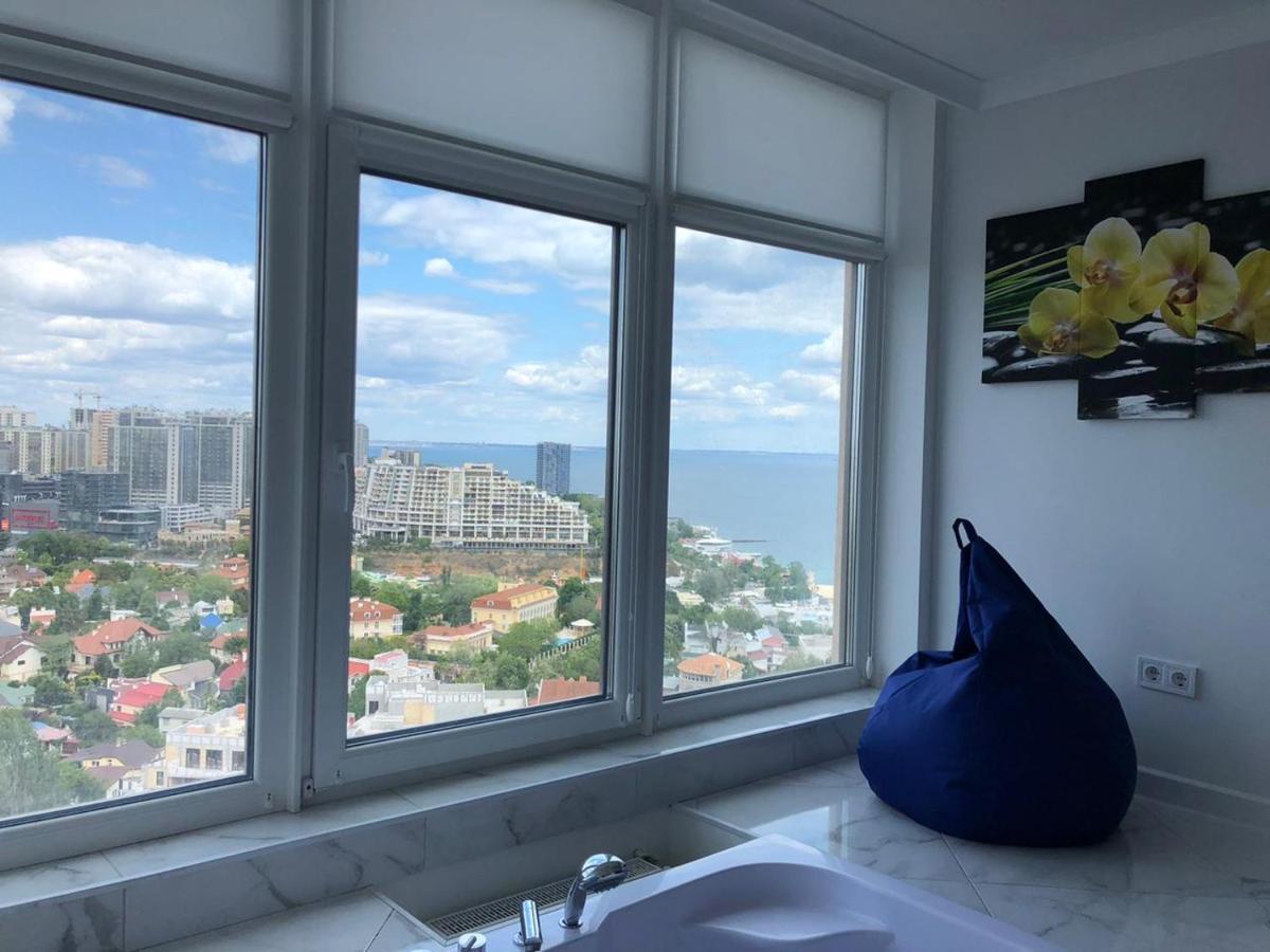 M&P Vip Appartments In Arkadia Odesa Exterior foto